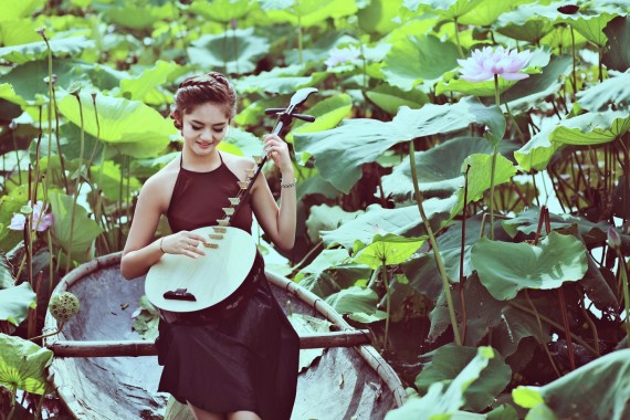 101+ Tư Thế Chụp Ảnh Sống Ảo Với Hoa Sen Đẹp Lung Linh Triệu Like