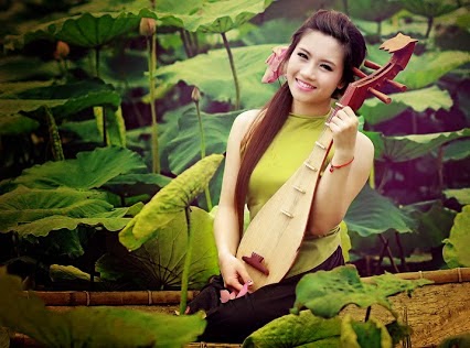 101+ Tư Thế Chụp Ảnh Sống Ảo Với Hoa Sen Đẹp Lung Linh Triệu Like