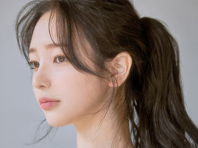 Mách nàng 10+ kiểu tóc đuôi ngựa buộc cao đẹp năng động