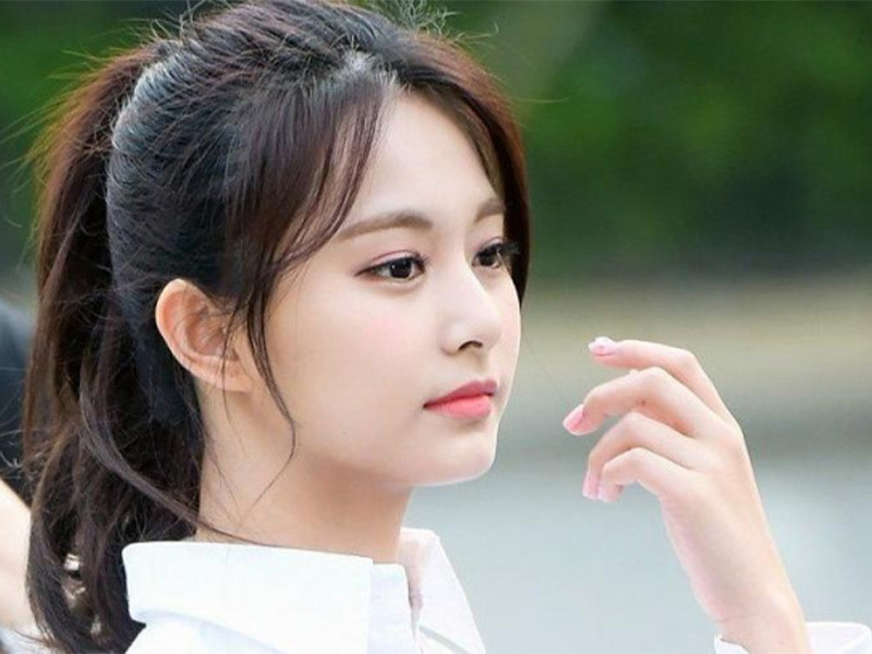 Mách nàng 10+ kiểu tóc đuôi ngựa buộc cao đẹp năng động