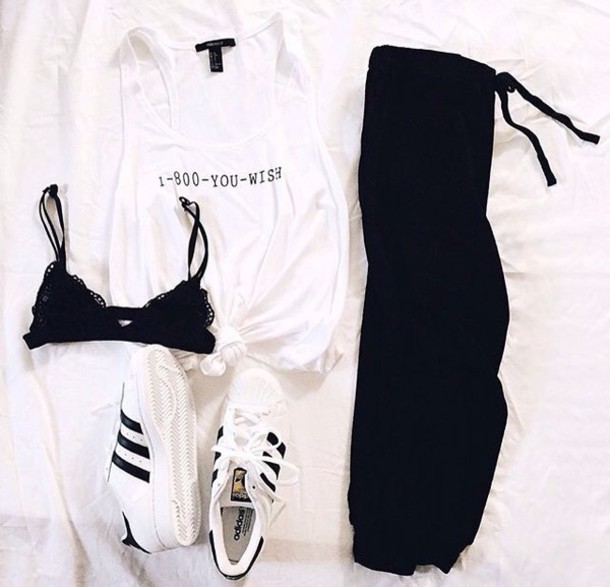 Bralette là gì: Kiến thức A-Z về áo bralette