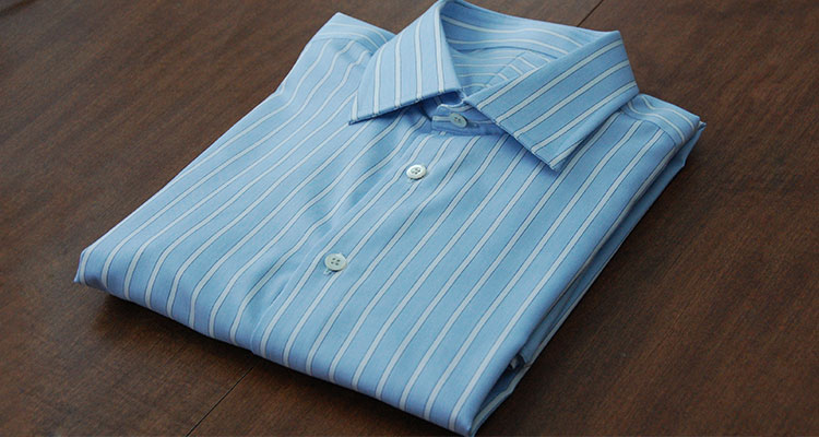 5 Cách Gấp Áo Sơ Mi Gọn, Đẹp, Không Nhàu: Ai Cũng Làm Được!
