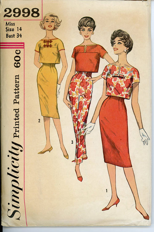 croptop là gì? Cách phối đồ đẹp mà không bị lố - ONOFF