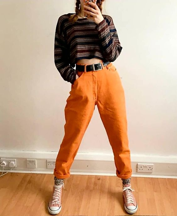 croptop là gì? Cách phối đồ đẹp mà không bị lố - ONOFF