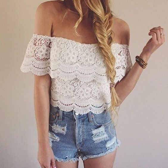 croptop là gì? Cách phối đồ đẹp mà không bị lố - ONOFF