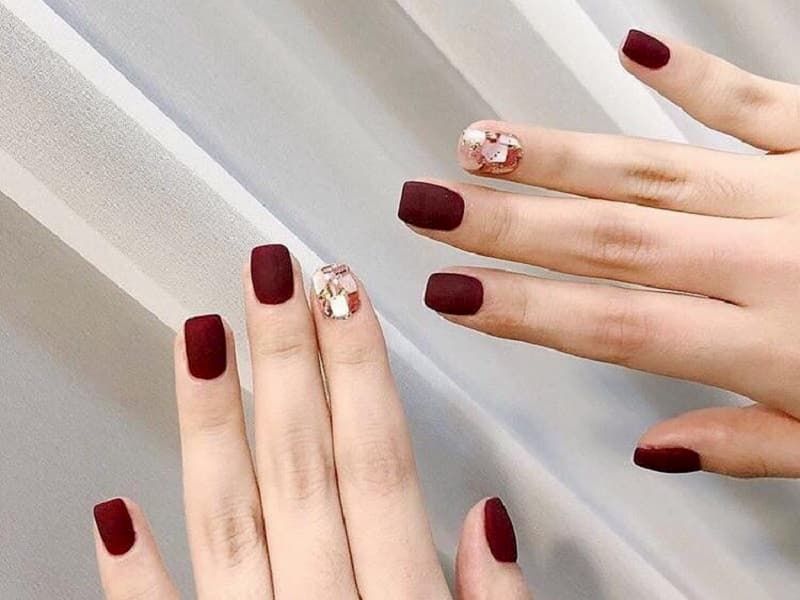 Top những mẫu NAIL ĐỎ được nhiều chị em yêu thích nhất
