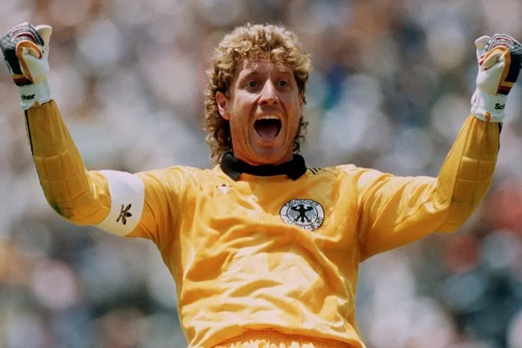 Toni Schumacher là ai? - Sự nghiệp của cựu thủ môn người Đức Toni Schumacher Là Ai? – Sự Nghiệp Của Cựu Thủ Môn Người Đức