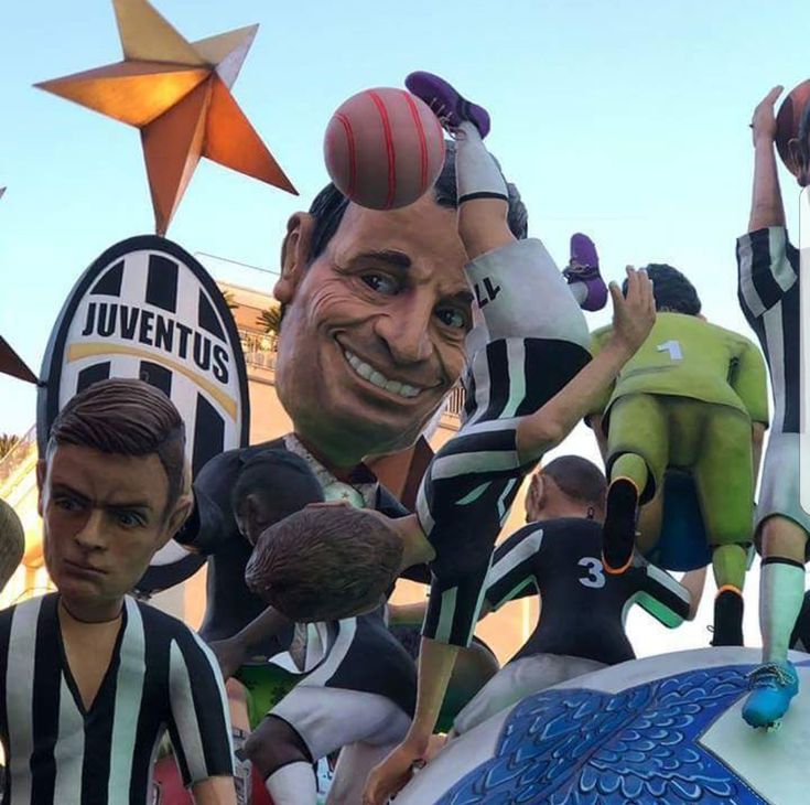 Fan Juventus đổ xô tôn vinh thần tượng