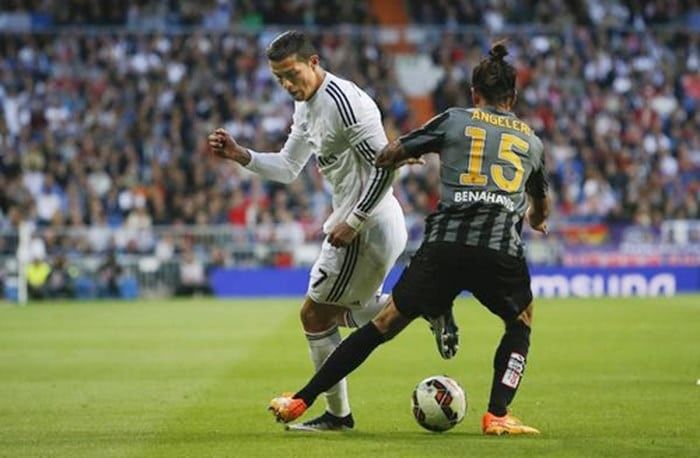 Xâu Kim Trong Bóng Đá Là Gì? Khi Nào Nên Dùng Kỹ Thuật Xâu Kim?