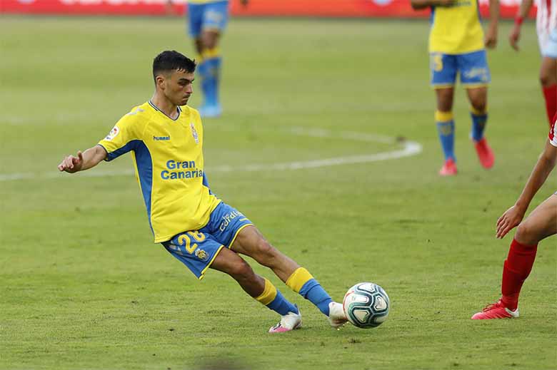 Pedri: Hành trình từ thần đồng Las Palmas đến ngôi sao Barcelona