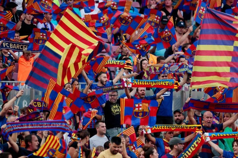 Cules có nghĩa là gì? Biệt danh độc đáo của fan Barcelona