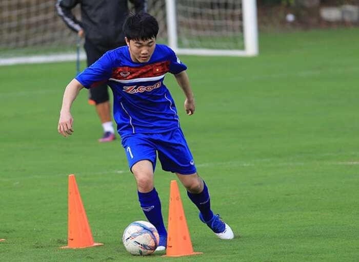 Các Bài Tập Tăng Khả Năng Kiểm Soát Bóng Bạn Nên Biết