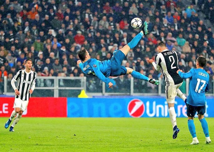 Cú đá bóng bàn là gì? Cách thực hiện như thế nào?