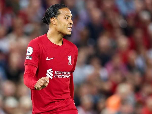 Trung vệ là gì? Chức năng và vai trò của trung vệ trong bóng đá