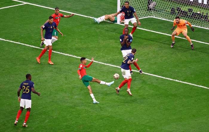Jun88 – Vị trí hậu vệ quan trọng như thế nào đối với đội bóng?