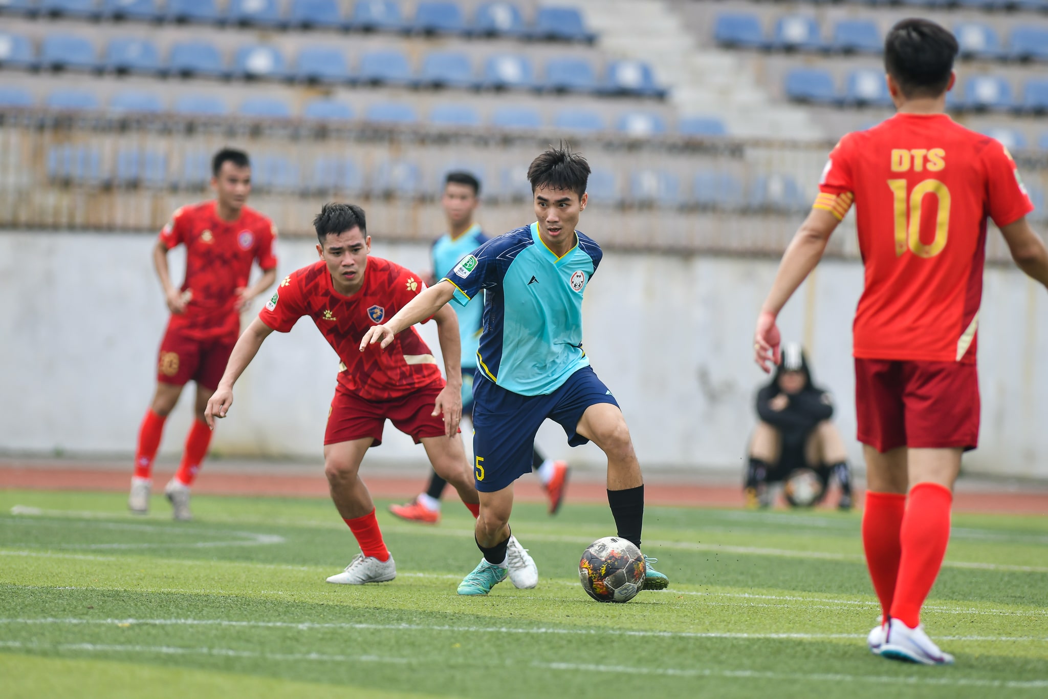 Chiến Thuật Kick And Rush: Đặc Điểm Và Cách Lập Kế Hoạch Chuẩn Nhất