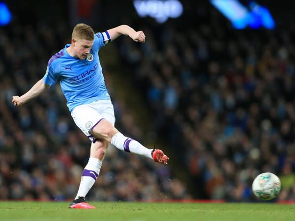 Target man là gì? Nghệ thuật tấn công tường