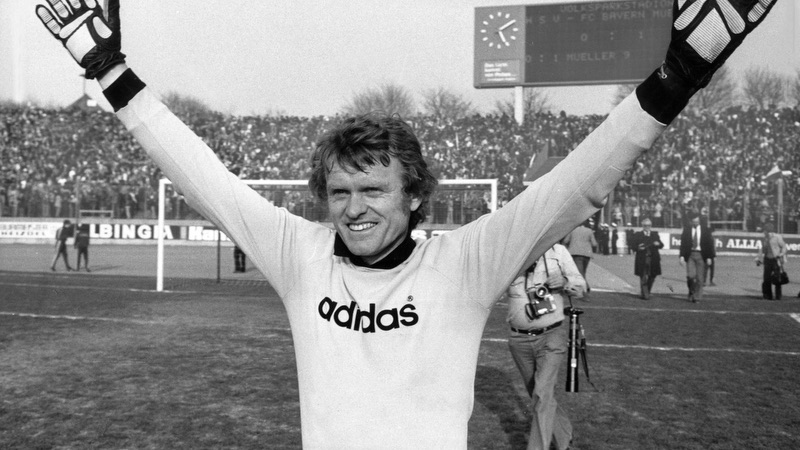 Sepp Maier trong màu áo tuyển Tây Đức